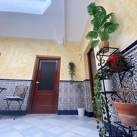 Appartamento Patio Andalusi Junto A La Vina Cadice Esterno foto