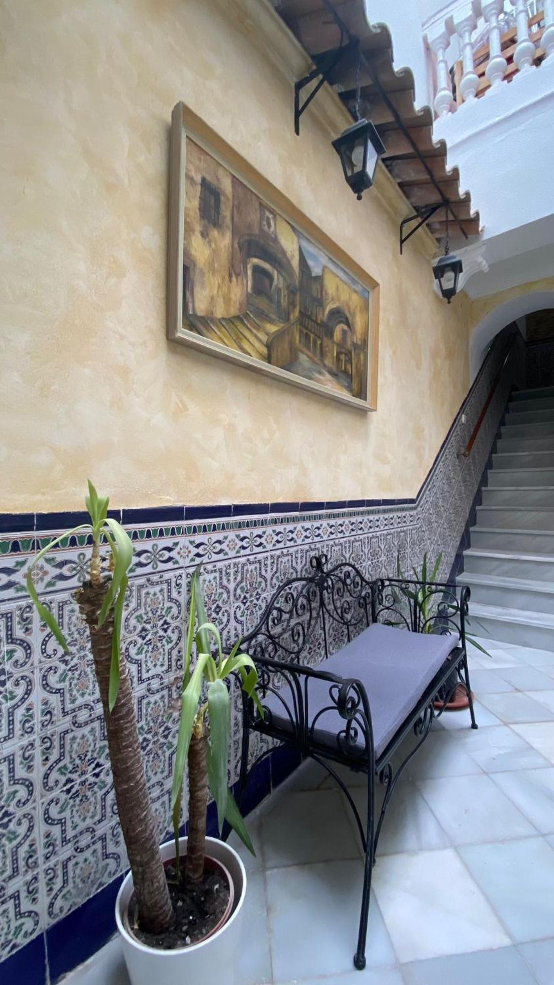 Appartamento Patio Andalusi Junto A La Vina Cadice Esterno foto